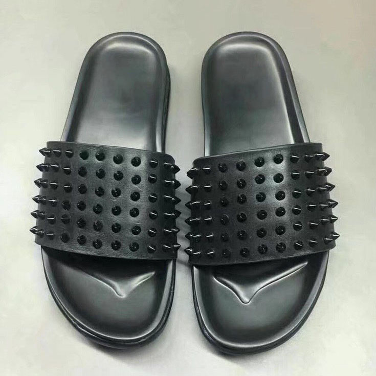

2021 Red Bottom Slippers Mens Summer Spikes Sandals Black Genuine Leather Designer Slipper Beach Flat Flip Flops With Box Size 38-46