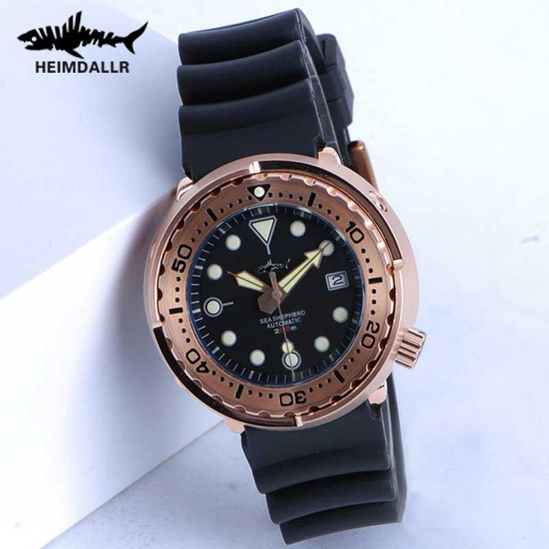 

Wristwatches Heimdall Vintage Men's Tuna Steel Diving 200M Sapphire Crystal NH35 Automatic Mechanical 316L Watch 2021, Silicone white