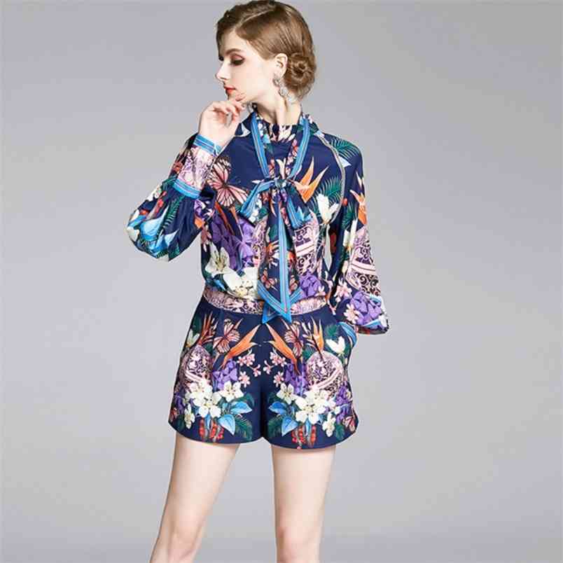 

Runway Spring Women's 2 Piece Set Shorts Vintage Floral Print Lantern Sleeve Bow Top + Holiday Wide Leg 210519, Picture color