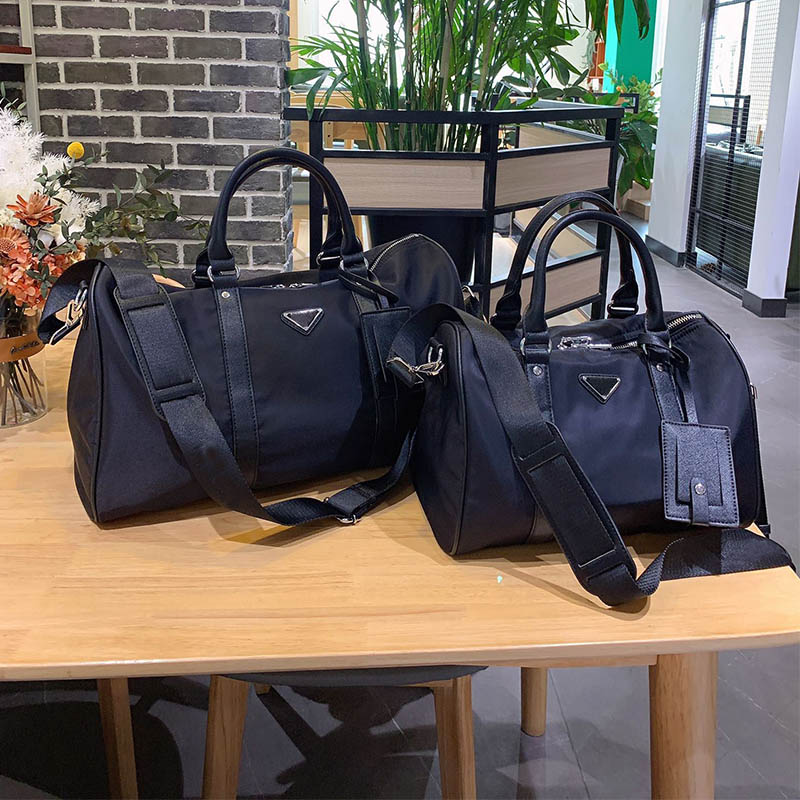 

2021 Men Women Luxurys Designers bag Nylon Duffle Bags Large Capacity Mommy pradas Handbag Wallet Travel Bag Handle Crossbody Shoulder Tote Wallets, Box