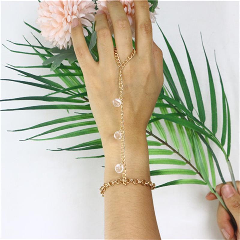 

Link, Chain Summer Trendy Clear Crystal Stone Pendant Bracelets Classic Simple Gold Connected Finger Jewelry For Women