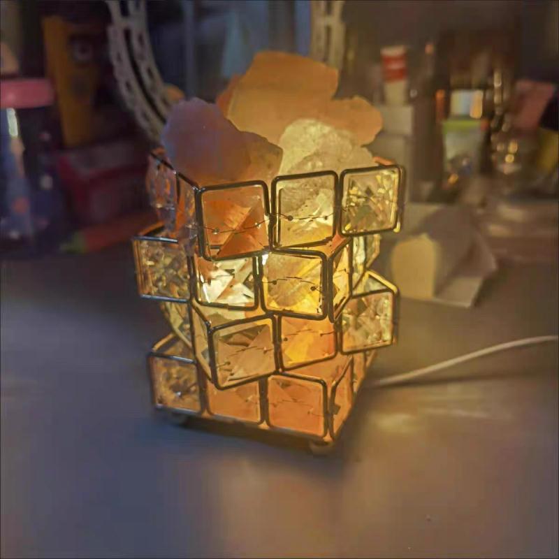 

Rubik's Cube Crystal Salt Stone Table Lamps Bedroom Bedside Lighting Aromatherapy Art Ornament LED Desk Lamp Fine Gift Table Lights Plug-in Atmosphere Night Light