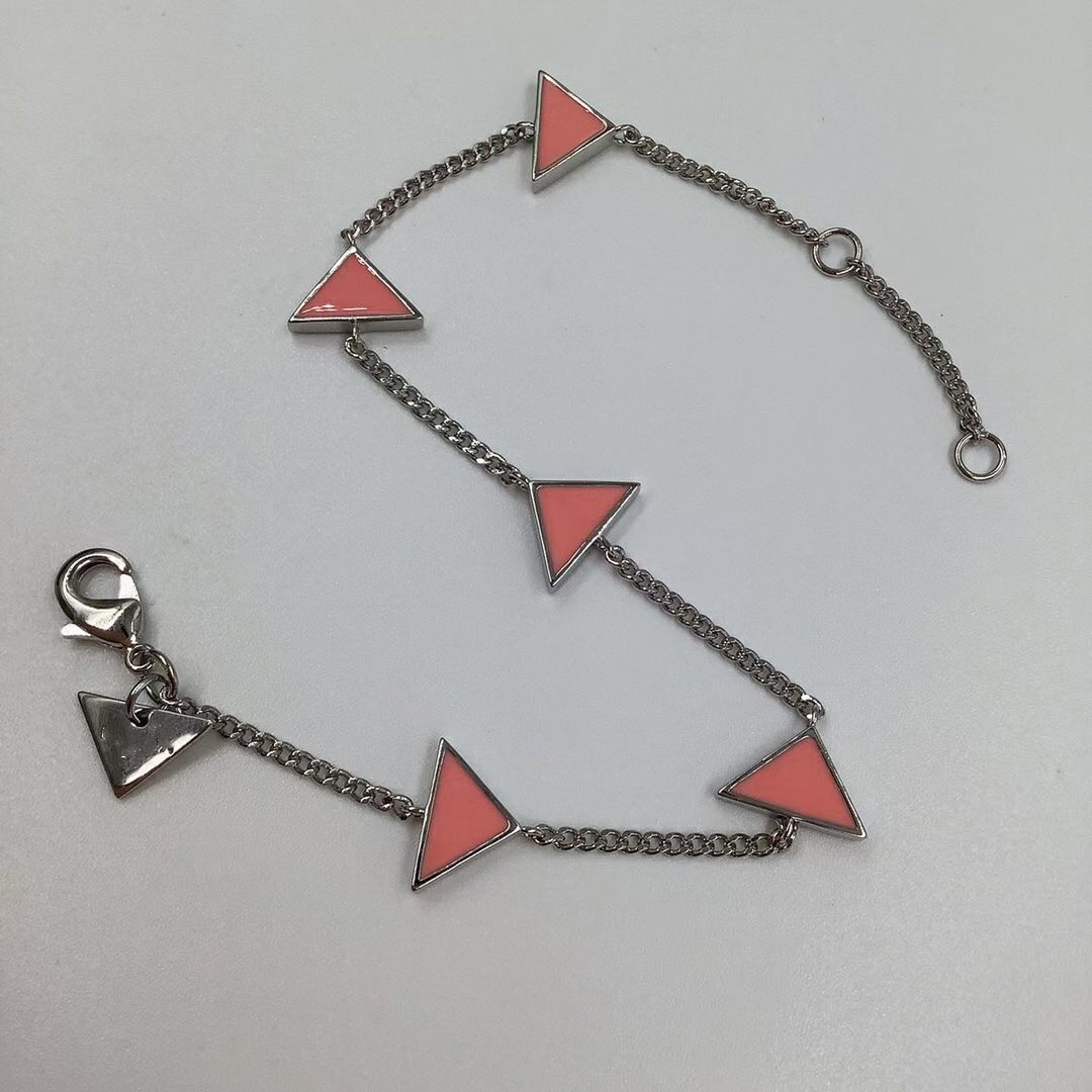 

2021 Europe and the United States Triangle Chain Letter Bracelet Fashion Enamel Female Trendy Valentine's Day Gift Big Brand High Quality