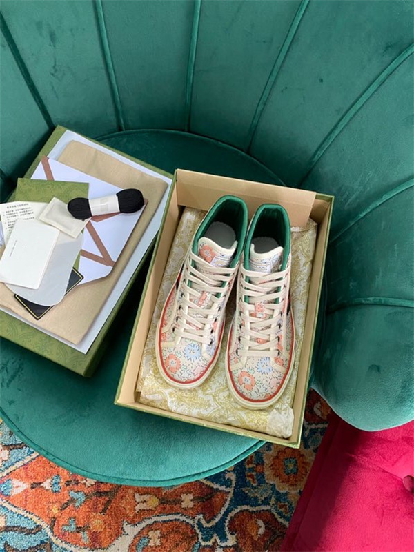 

2021 Top Quality Men Women Sneaker Casual Shoes Snake Chaussures Leather Sneakers Stripes Shoe Walking Sports Trainers, The box is not sold separately