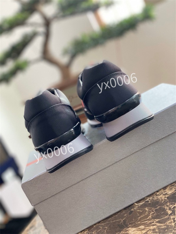 

2022 Trendy Men Women Casual Shoes Sneakers Attractive Chaussures ACE Embroidery Bee Tiger Snake Stars Casual Scarpe Flat Unisex Trainers xg210703, Choose the color