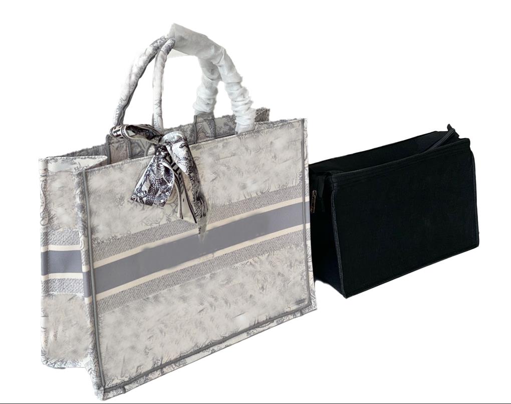 

2021 Women Luxury Designers Book Tote Bags Tiger Embroidery handbag Commuting Canvas bags shoulder bag women's large capacity Bag tote, Make up the difference