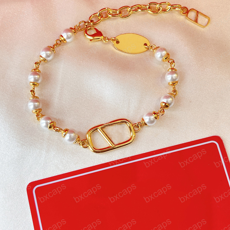 

Designer Gold Love Bracelet For Women Luxurys Designers Pearl Bracelets Women Letter Bracelet Fashion Jewelry Elegant D2112094Z