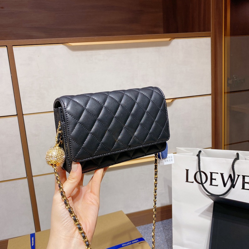 Top High-quality Leather Handbags French Designer Brand Bags Small Golden Ball Diamond Decoration Fashion Shoulder Bag Ladies Chain Messenge 20CM