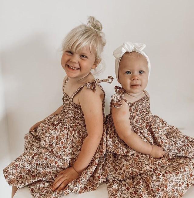 

Girl's Dresses Fashion Children Girls Casual Tie-up Suspender Dress Floral Multi-layer A-line With Headband Holiday Clothes, As the photo show