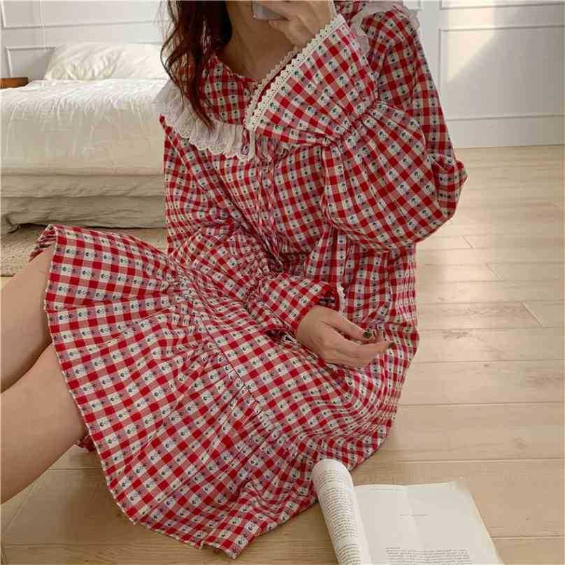 

Nightwear Geometric Ruffles Retro Sweet Soft Plaid Fashion Homewear Elegant Loose Nightdress Home Pajamas 210525, Red