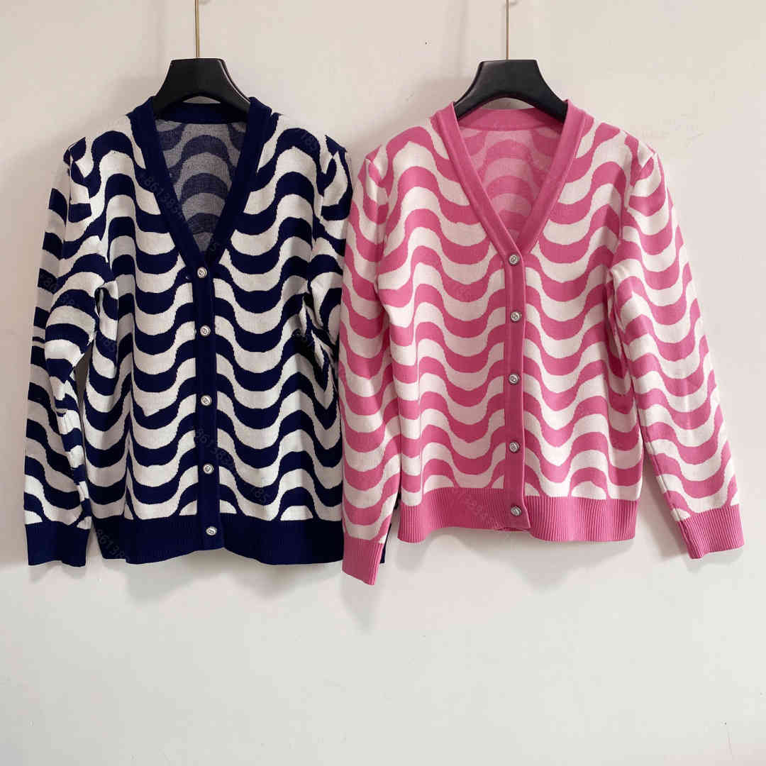 

Women cc designer winter sweaters hoodies cchen Knit cardigan wool brand girls tops knitting hooded sweatshirt wave pattern sleeve womens sweater jackets, Supplementary price difference