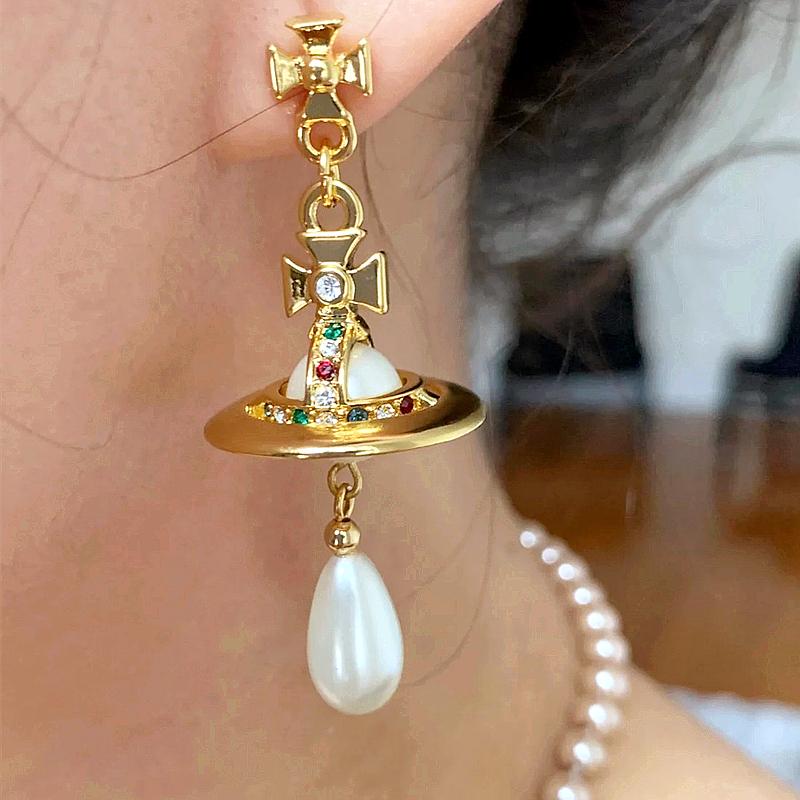 

Stud Anime Okazaki Shinnichi Honjo Ren NANA Pearl Crystal Planet Earrings Zircon Star Earring Female Accessories Jewelry Gift