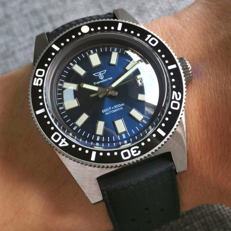 

Wristwatches Tandorio 40mm Automatic Mechanical Watch Blue Dial 300M Waterproof NH35 Movement Sapphire Glass Ceramic Bezel Men Wristwatch, Without logo