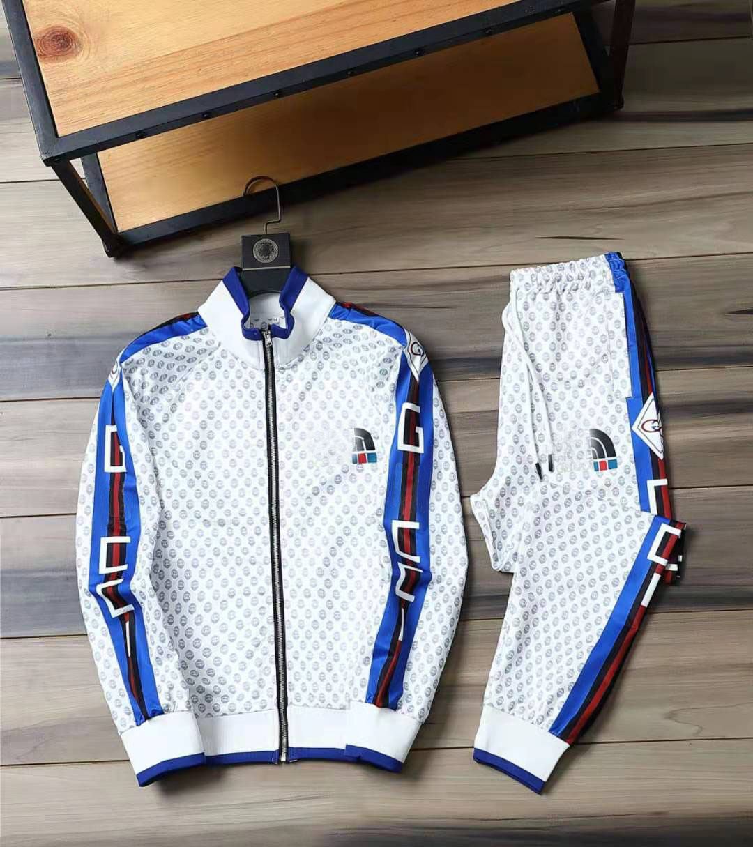 

2021 new mens womens tracksuits sweatshirts suits men track sweat suit coats man designers jackets hoodies pants sportswear 21ss, White