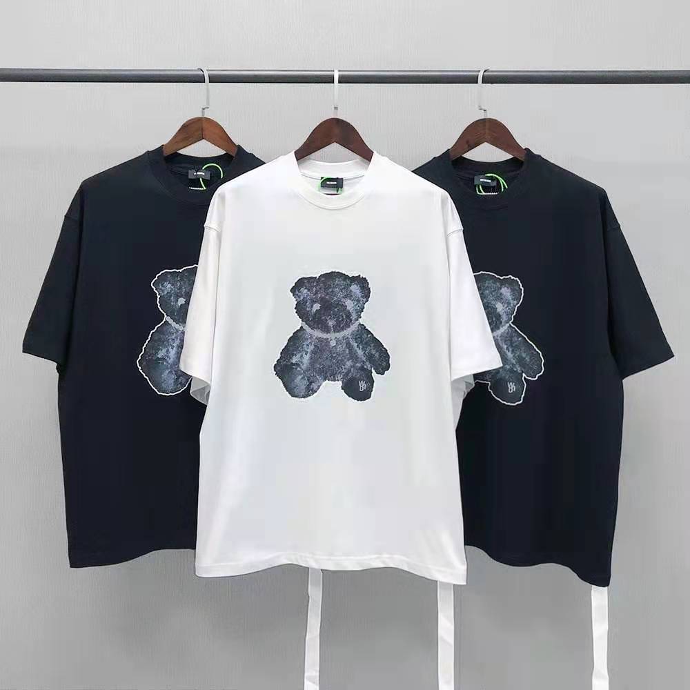 

2021 summer men& women bear reflective printing T shirts loose casual short sleeves fashional style, White;black