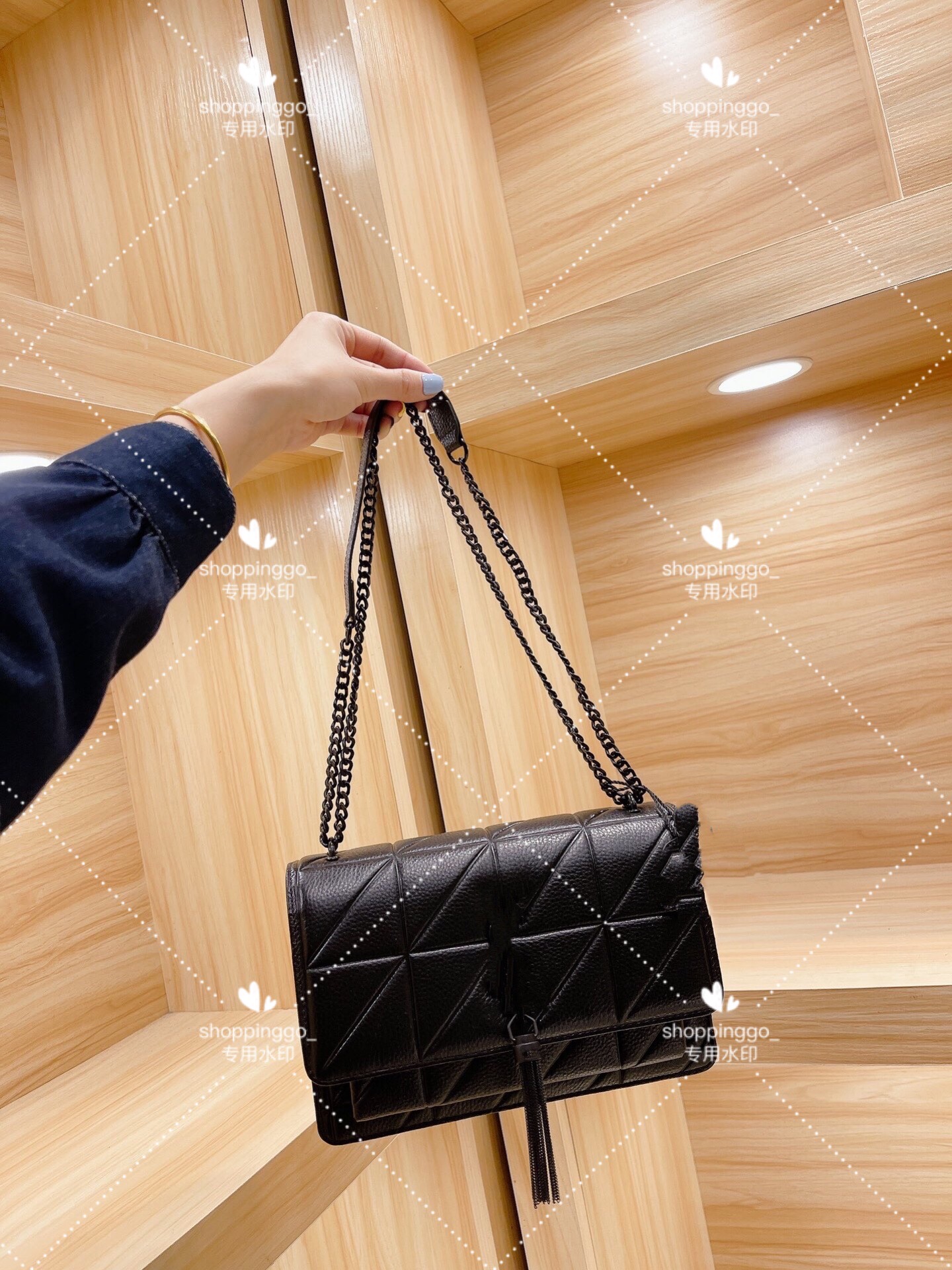 

Designer shoulders bag stylish metal texture elegant daily joker casual go out must choose aThe chain package, 11111
