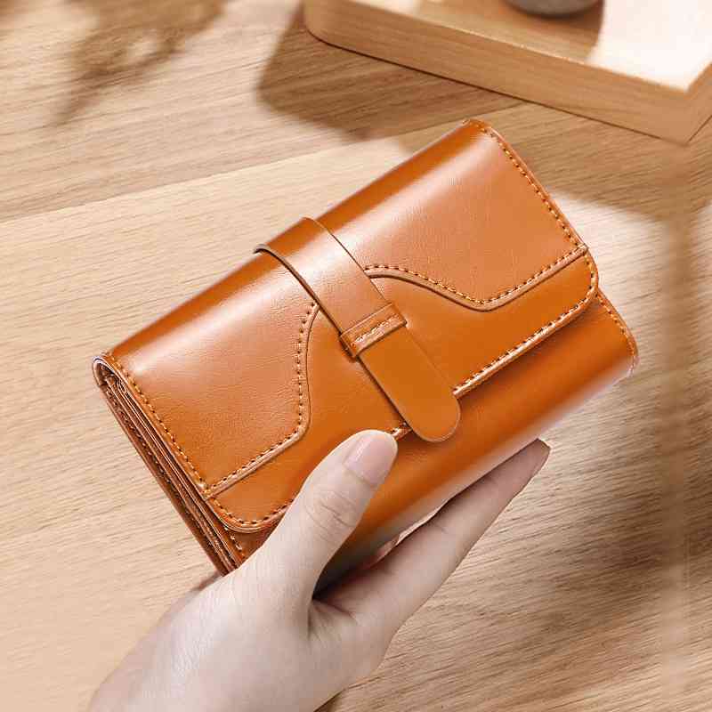 

Banyanu Korean version new wallet women's short three fold oil wax cow leather buckle small change Wallet, Wine