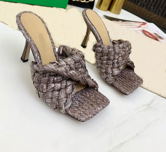 

Lafite fashion women's Woven cross belt slippers, multi-color matching, bright and comfortable, multi-functional, size 35-42, Flat bottom