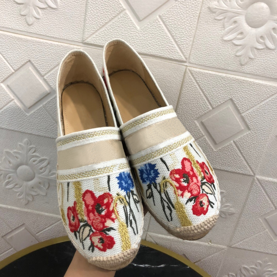 

Leisure fisherman sandals Shoe-girl Spring/Summer head embroidered straw loafers versatile flat a foot size 35-42, Customize