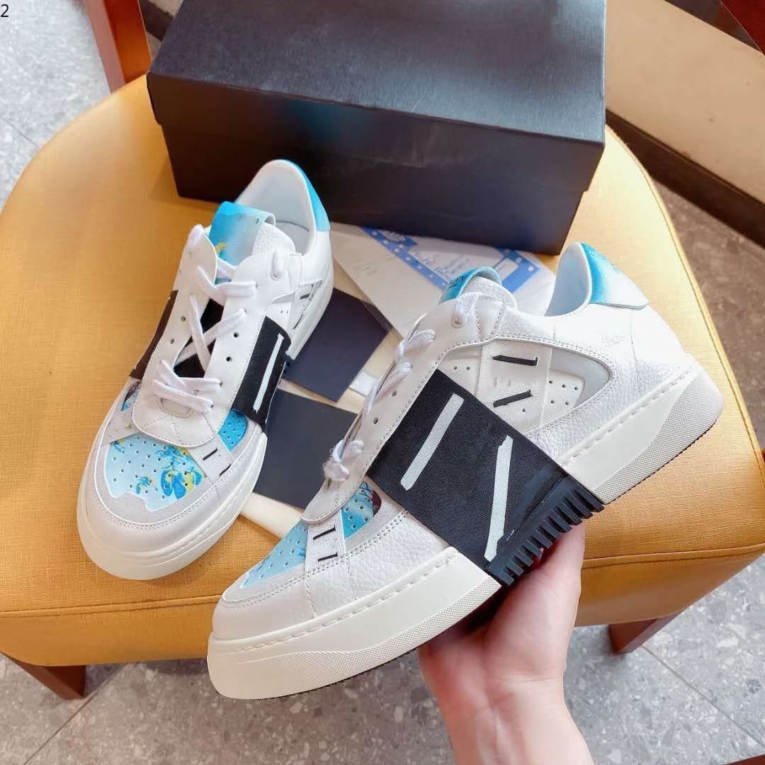 

G shoes 2021Casual Chaussures Patchwork Baskets à la mode Rivets Punk Hommes Skateboard Véritable MKJ001