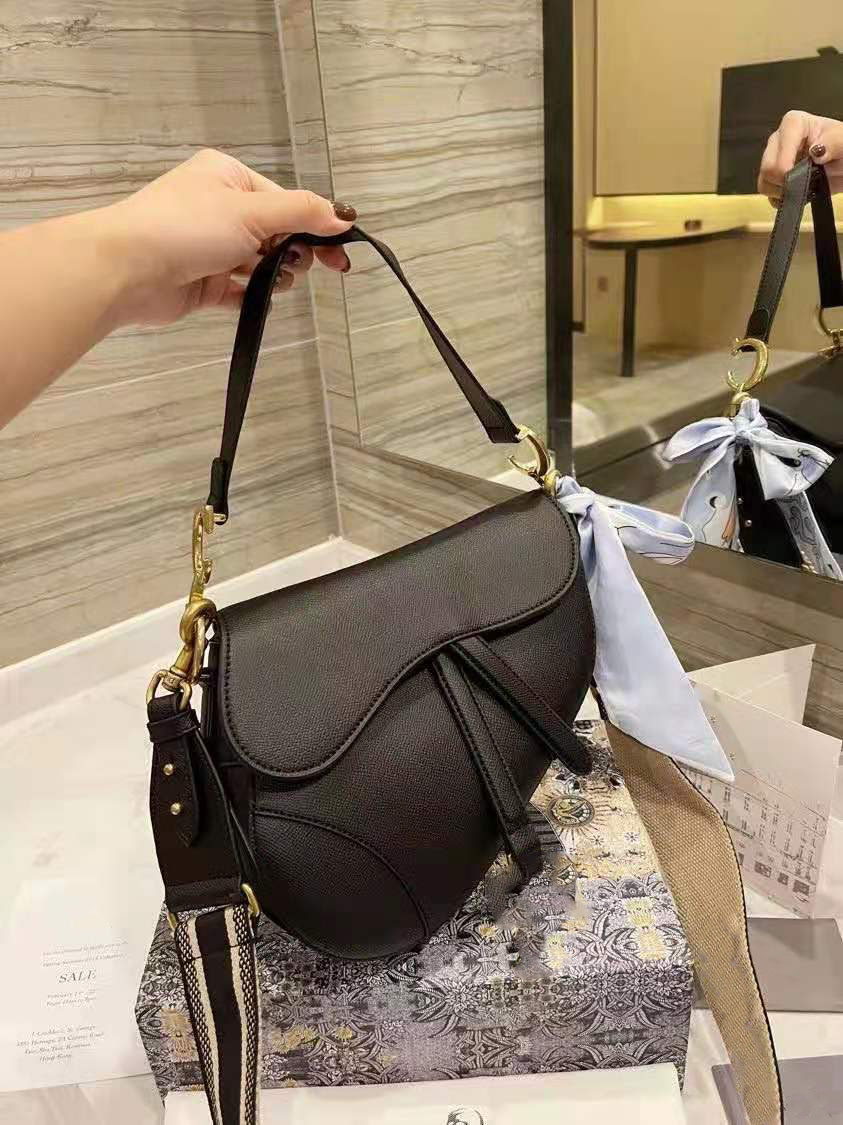 

Embroidery AAA High Bag Quality Shoulder Ladies Fashion Dustproof Messenger Letter Pattern Simple And Latest Style 2021 Framed Gjvpg, Make up the difference