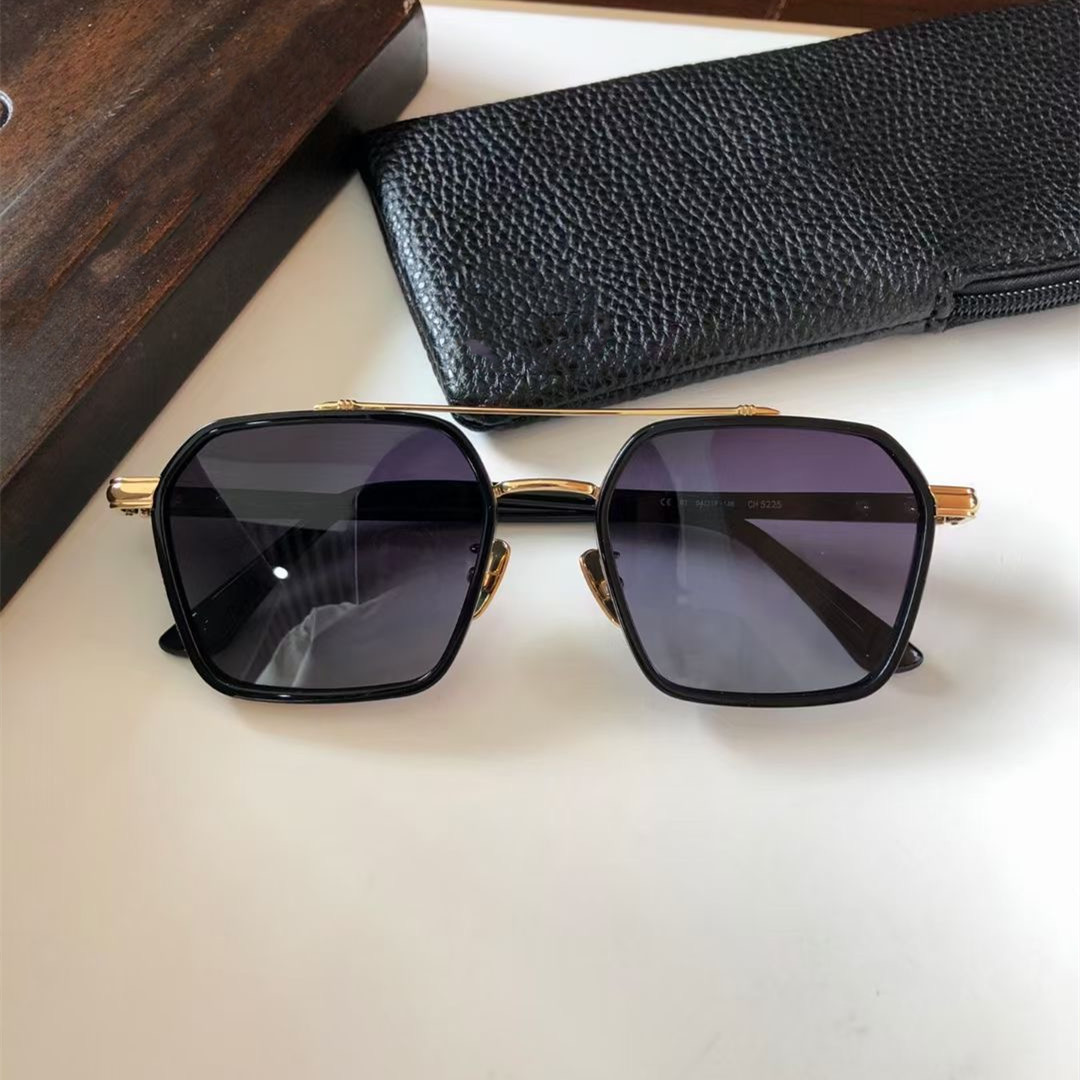 

Designer Sunglasses For Women and Men Fashion Model Special UV 400 Protection Double Beam Frame Outdoor Brand Design Alloy Top Quality Free Come With Case&Cloth