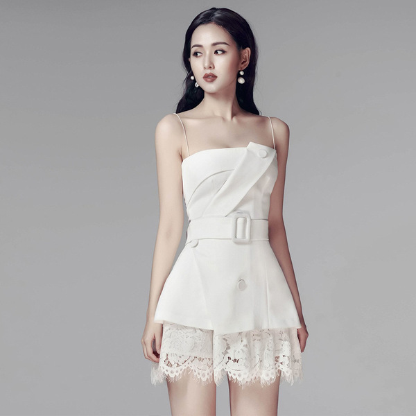 

Women Clothes Summer Office Lady Runway 2 Piece Set Women Sexy Spaghetti straps White Tops + Lace white short pants Set 210518