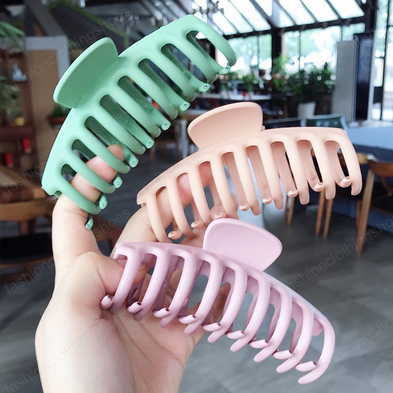 

Fashion Sweet and versatile simple large 11cm hair clips matte color bath hair catch Women girl for Hair Accessories, Mixed color