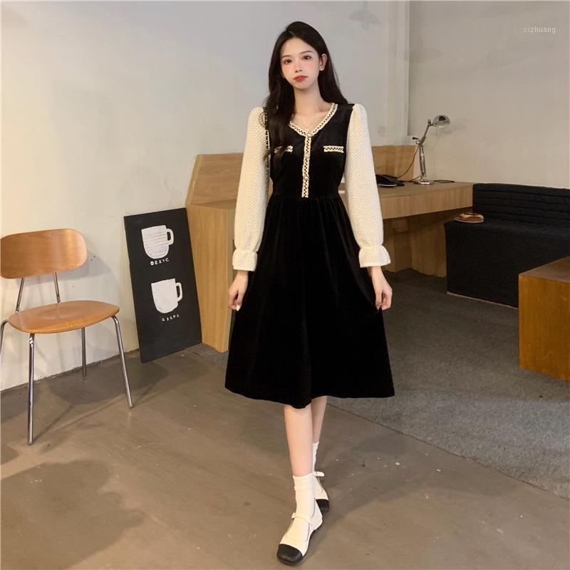 

Casual Dresses Autumn 2021, The Women' Horn Long-sleeved Dress Child French Fashion Show Thin Black Velvet, See chart