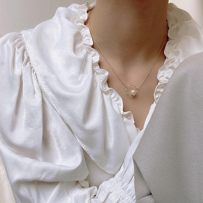 

Pendant Necklaces Temperament Simple Women Clavicle Chain Geometric Net Red Cold Wind Pearl Necklace, Silver