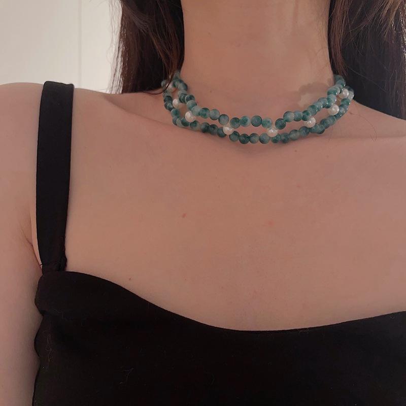 

Chokers Vintage Colored Glaze Flower Beaded Female Temperament Simple Acrylic Necklace For Women Girls Clavicle Chain Jewelry Gifts