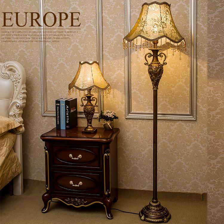 

European Living Room Resin Floor Lamp Classical Study Bedroom Fabric Cover Brown Carved Lamps