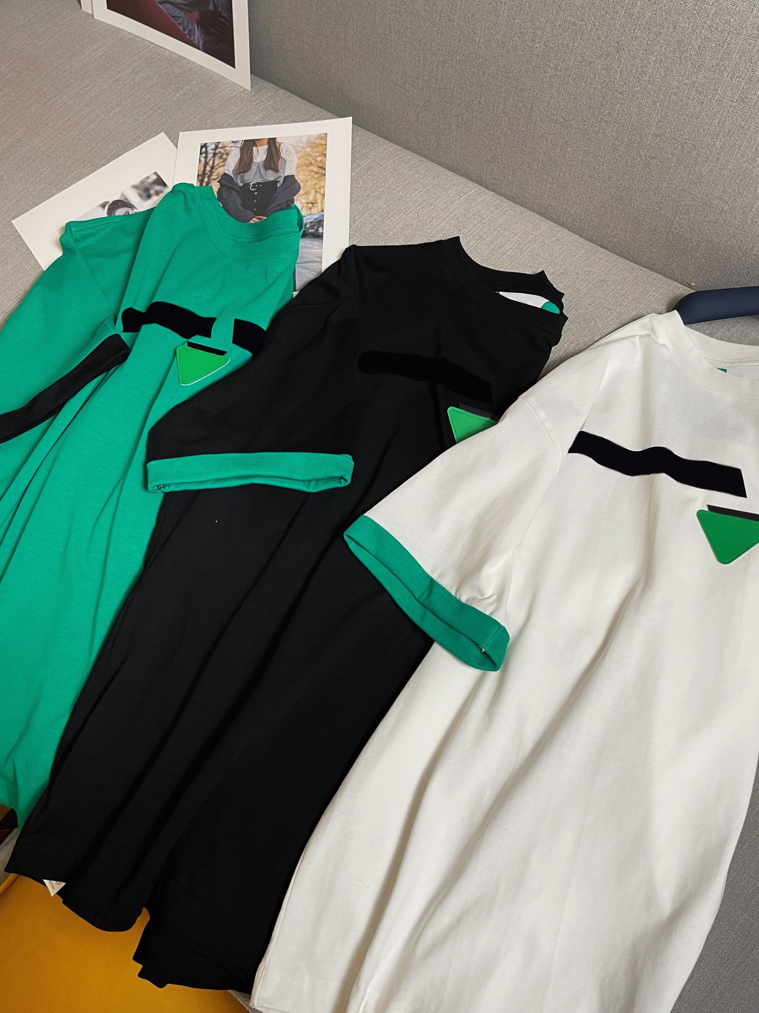 

Mens Designer T Shirt Friends Men Women Short Sleeve Hip Hop Style High Quality Black White green T-shirts Tees Size -XL, I need see other product