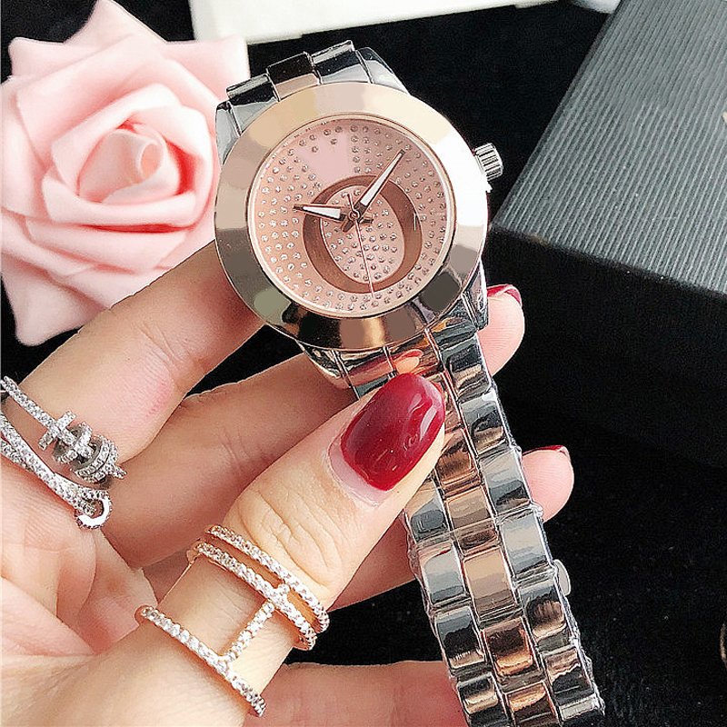 

Brand new fashion personality luxury Pandoraer watch waterproof 10m zircon watch