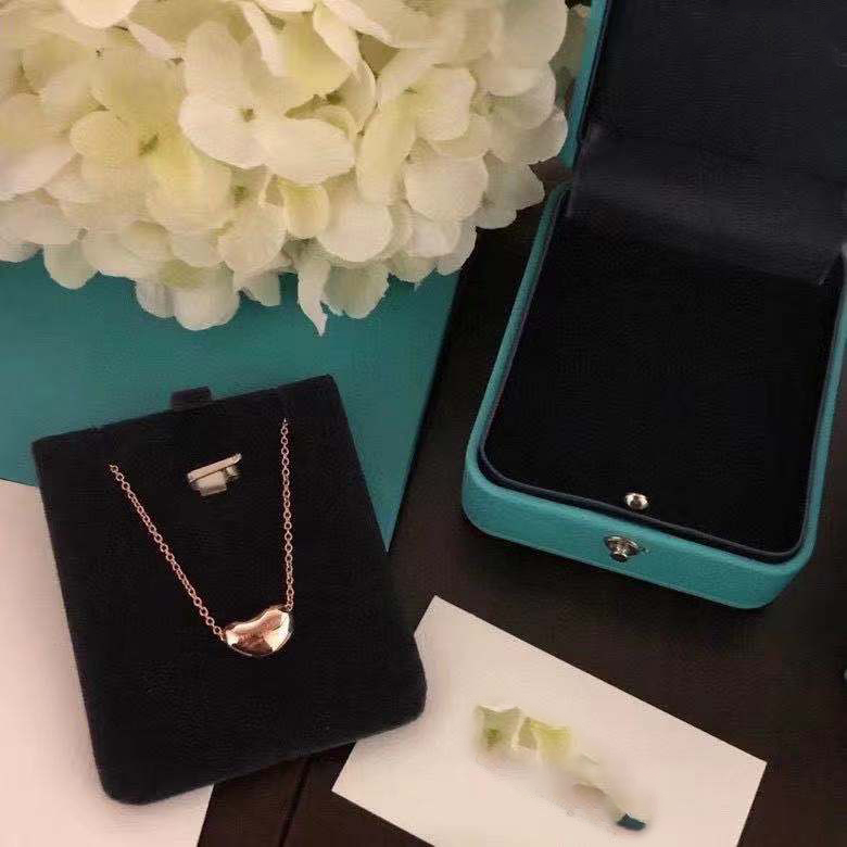 

designer brandS925 Sterling Silver Acacia Bean Necklace Two Colors Available