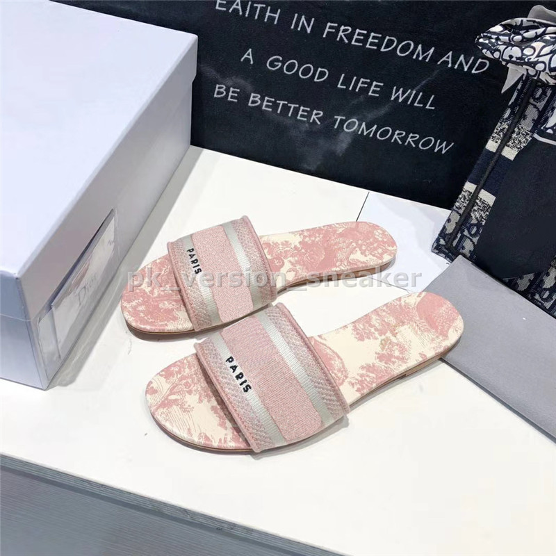 

Womens Summer Sandals Classic Knited Embroidery Beach Slide Slippers Square Toe Leather Flip Flops Sexy Heels Ladies Flat Fashion Designs Op, Black