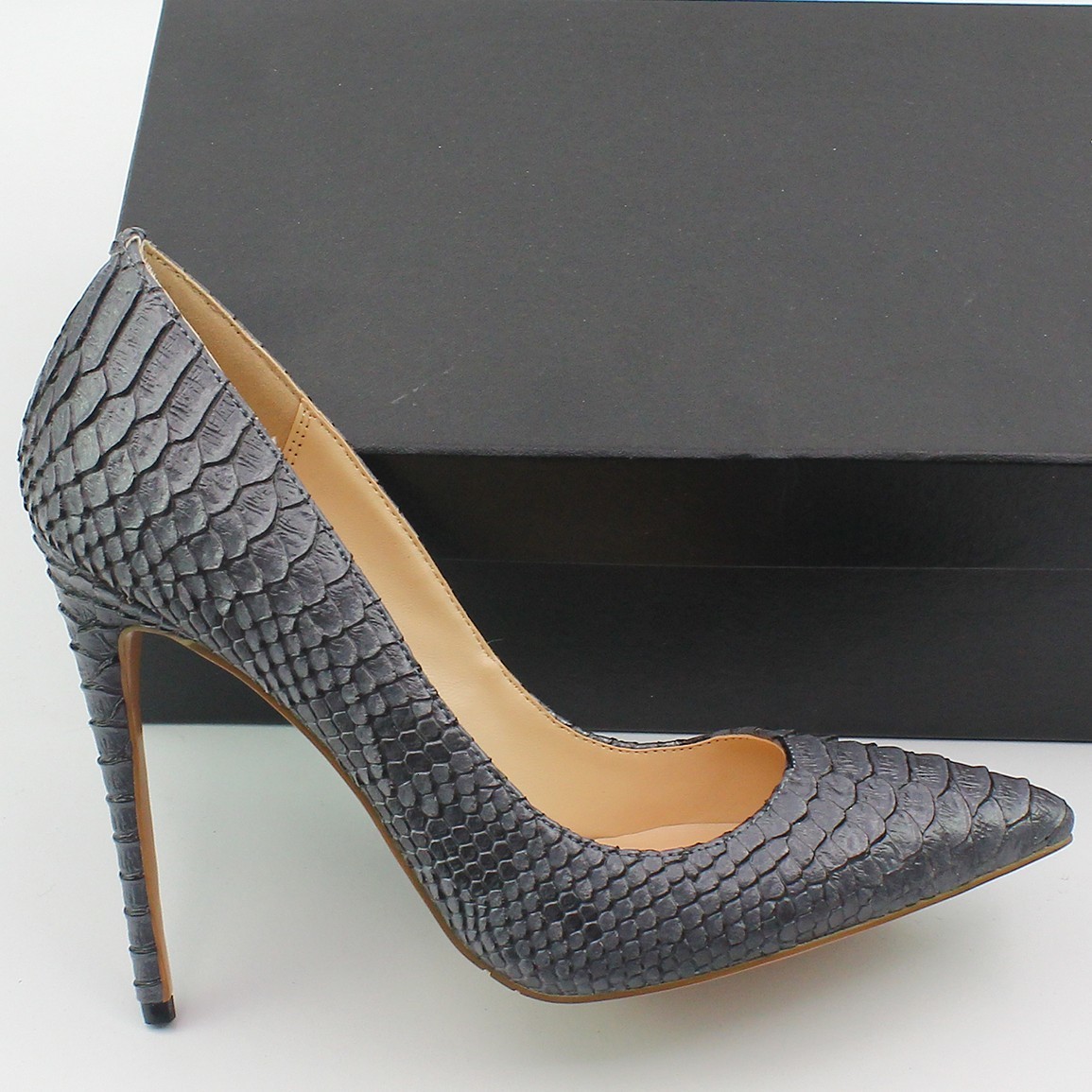 

Sandals Genuine Snakeskin Leather High Heels Luxury Woman Pumps Pointed Toe Wedding Shoes Spring Autumn Dress Plus Size D010A IKIU, Red