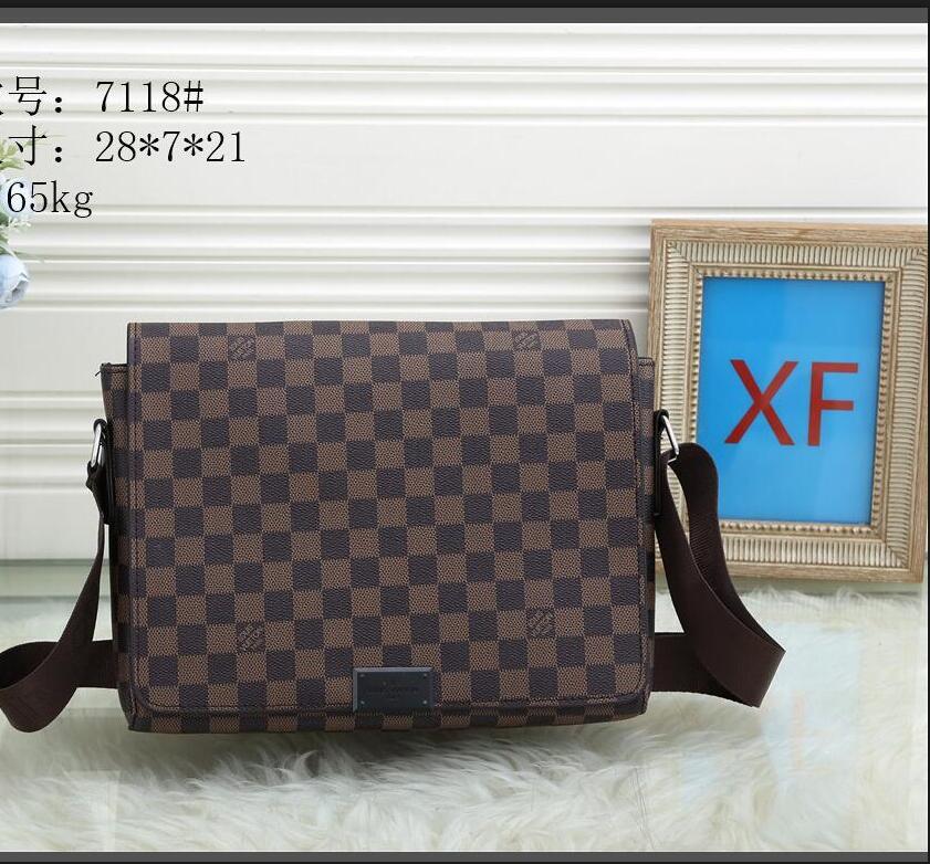 

1-25 LV LOUIS 1 VITTON Classic designer Men messenger bags cross body bag school bookbag shoulder bags handbags man purse