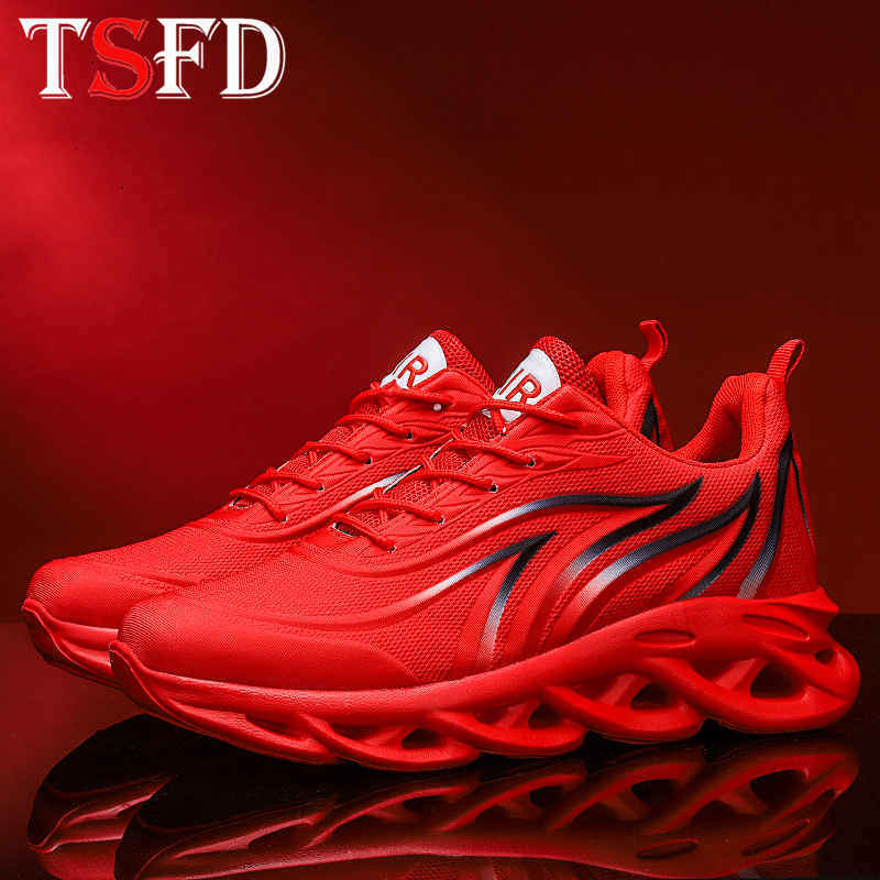

Low Top Male Tennis Shoes Breathable Summer Men's Sneakers Big Size Men Running Shoes Lace Up Mens Sports Shoe Red Trainers C10