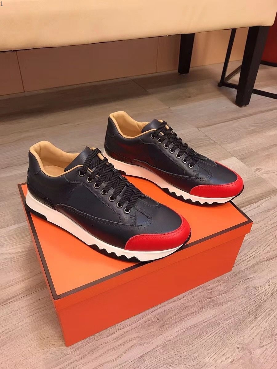 

2021Quality luxe Mens Outdoor Walking Comfortable Fashion Vintage Footwears Lace -Up High Top Casual Men sports mkj0003