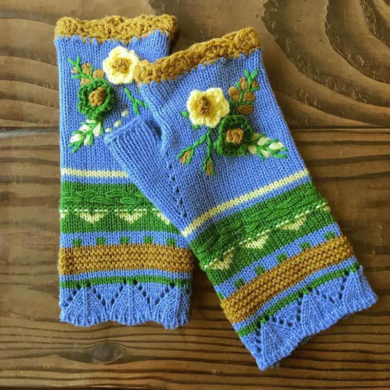 

Five Fingers Gloves 1 Pair Jacquard Hollow Stretchy Fingerless Women Floral Embroidery Crochet Knitted Arm Warmers Skin-Touch Girls