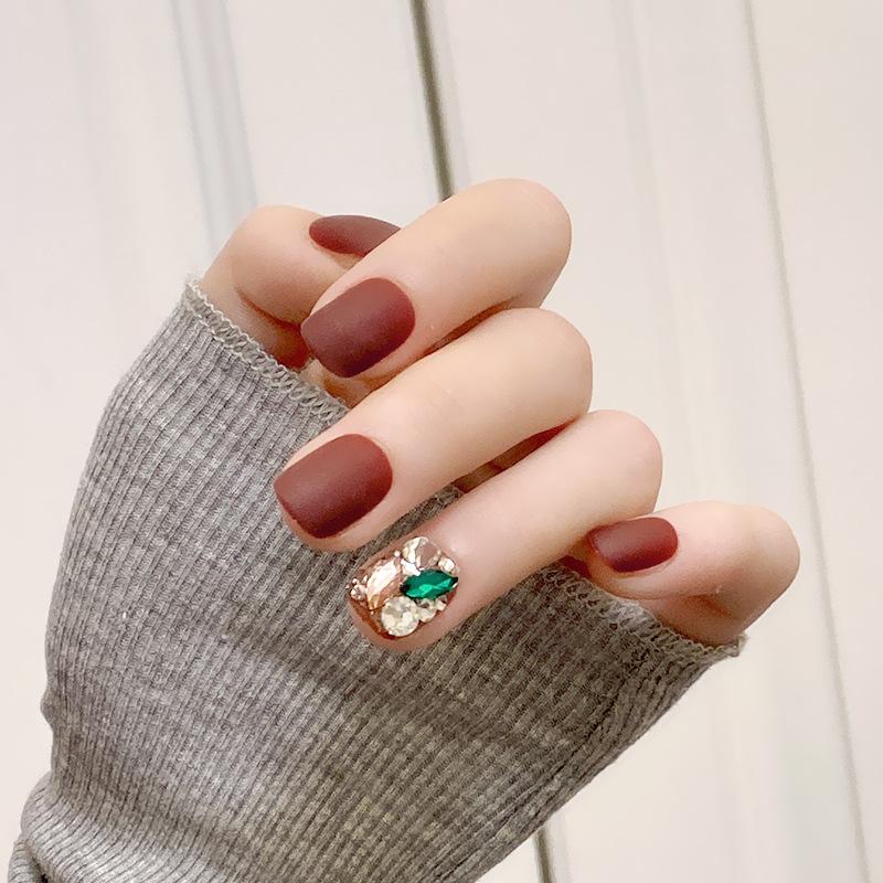 

False Nails Short Matte Red Nail Tablets Full Cover Diamond Caramel Stickers Wearable Press On Fake Tips Salon Supplies Tool, Jp1686-b1 with glue