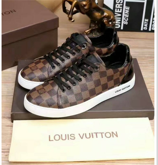 

2021 LOUIS bag VITTON Casual Shoes Low Top Ace Bee Stripes Flat Shoe Walking Sports Trainers Embroidery Tiger Stars, Black