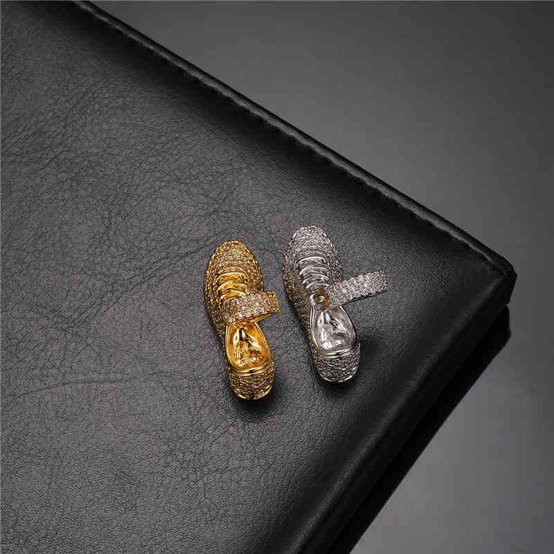 

Iced Out Sho Sneaker Pendant Necklac With Free Rope Chain Solid Back Copper Zircon Unisex Hip Hop Jewelry, Silver