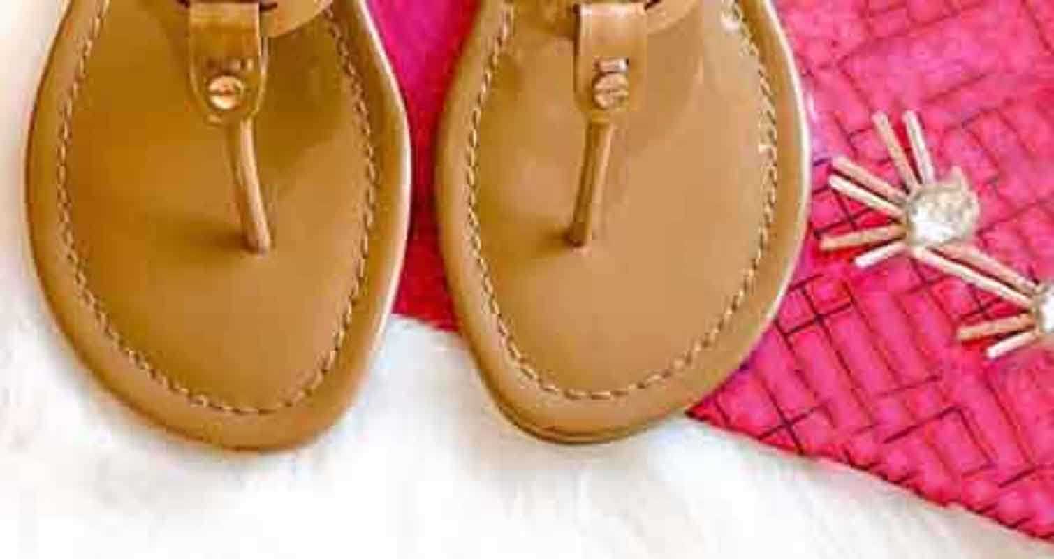 

Sandal Women Flip Flops with Box 35-41 Fashion Sandals Rivet Flat Slippers Bow Knot Studded Shoes, Burgundy