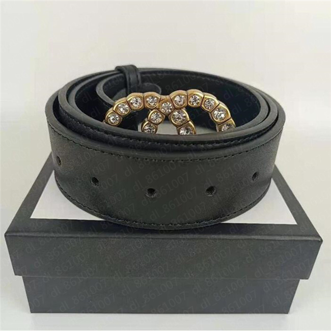 

Deluxe designer pearl belt for men and women with versatile 3.8cm wide high quality box, Width 3.8cm with gift box
