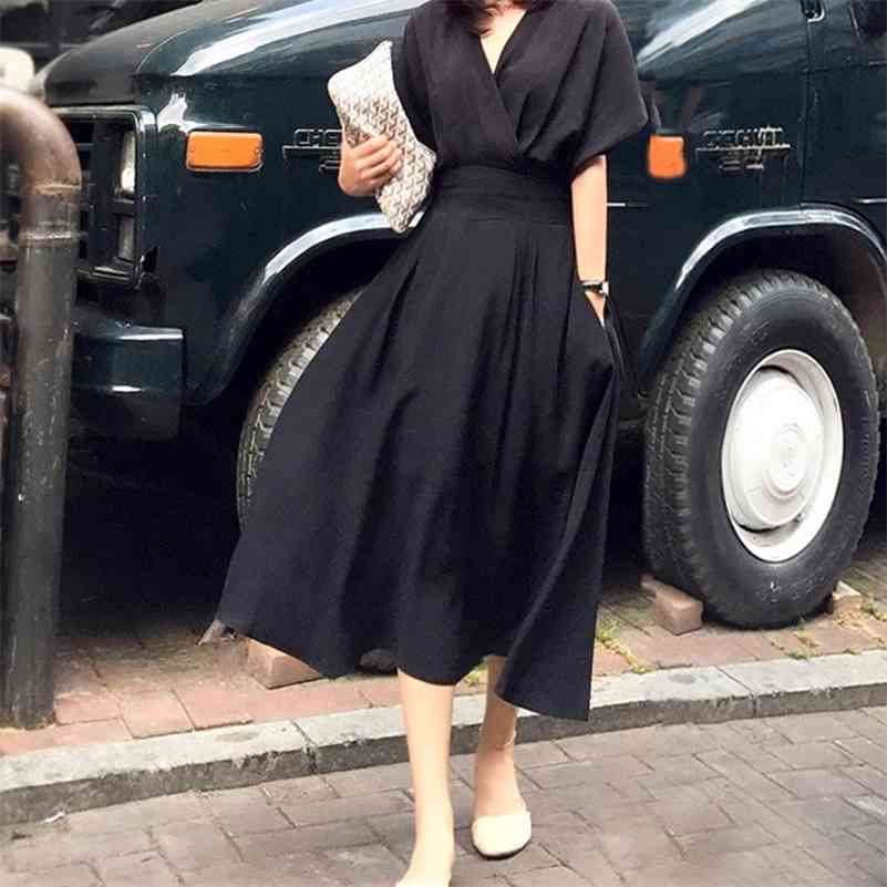 

SuperAen Korea Waist Hugging V-neck Fashion Sexy Dress England Style Loose Solid Batwing Sleeve Dress Women 210630, Khaki