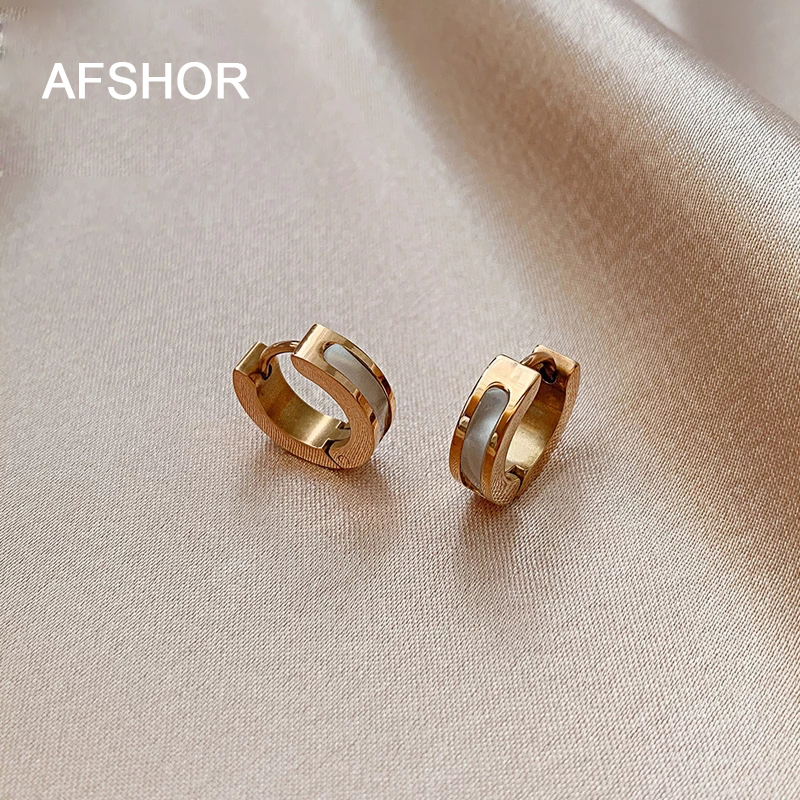

2021 New Simple Titanium Steel Fadeless Inlaid Shell Charm Hoop Earrings Geometric Round Accessories Jewelry Unusual Wedding Party Gifts For Women AFSHOR