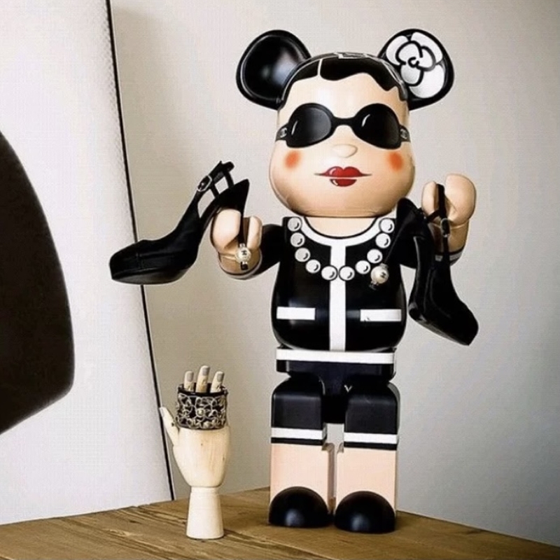 

Bearbrick violent bear building blocks Xiong Xiang grandma tide brand ornaments doll hand-made blind box G-Dragon GD children's gift 28CM