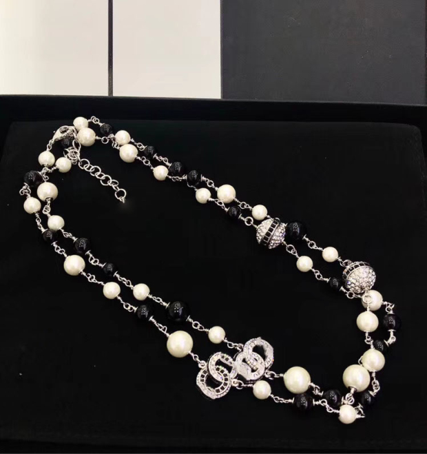 

Designer necklaces women jewelry 2021 fashion girl classic accessories 041617